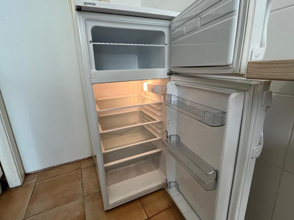 Stylish Apt Near Urania 1Br Apartment Vienna Exterior photo